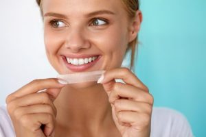 selecting the right Teeth Whitening kit