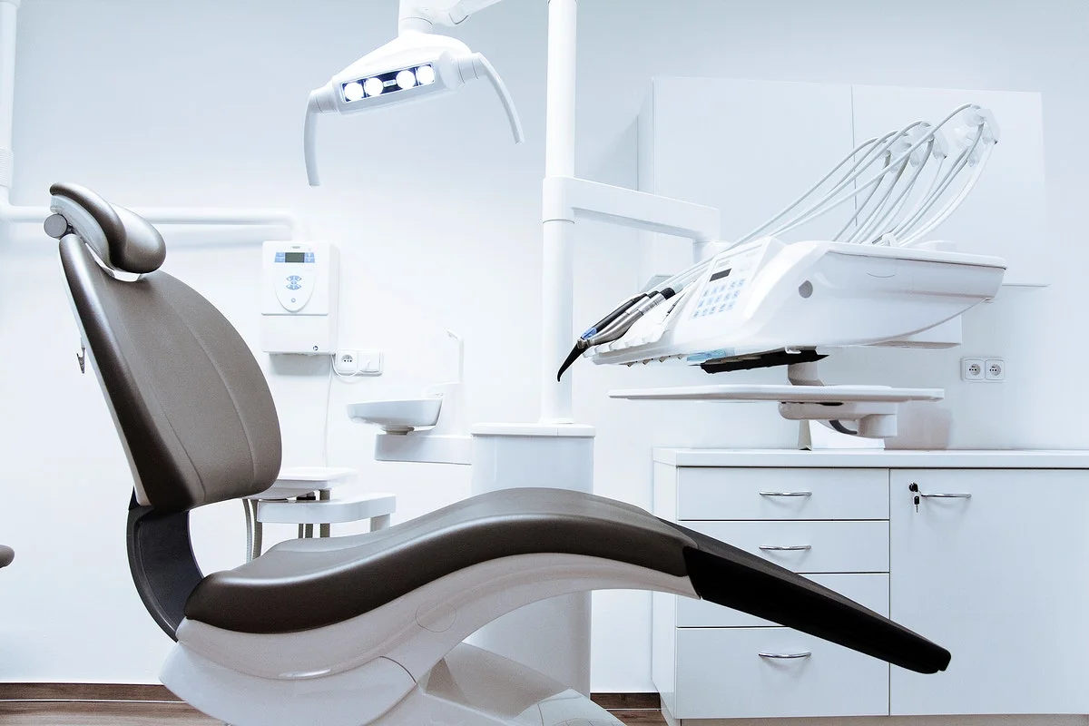 cosmetic dentistry equipment